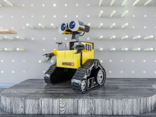现代机器人 机器人玩具 机器人摆件 机器人雕塑 饰品 陈设